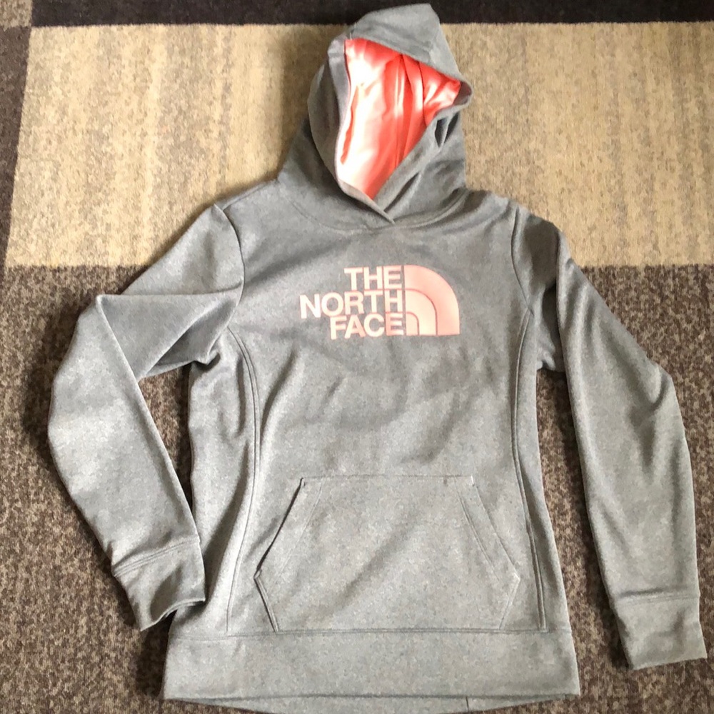 Women’s NorthFace hoodie